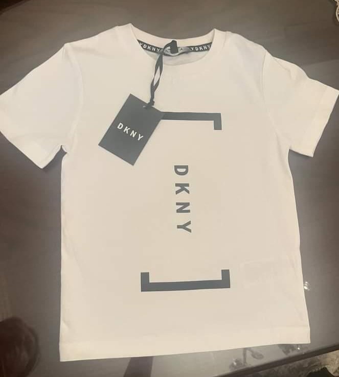 DKNY (5y) Tshirt