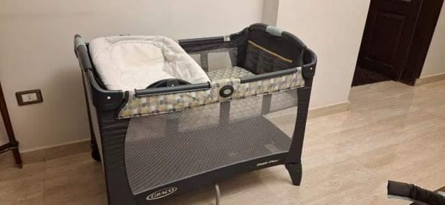 Graco Portable  Crib