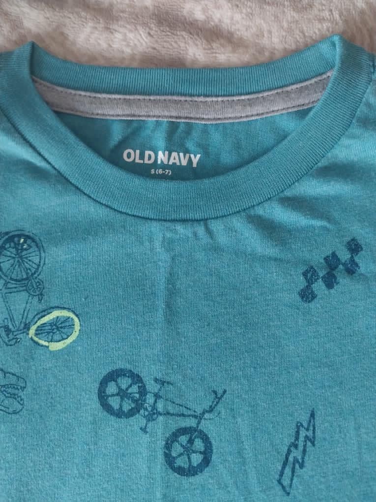 Old Navy (6-7Yrs) Tshirt